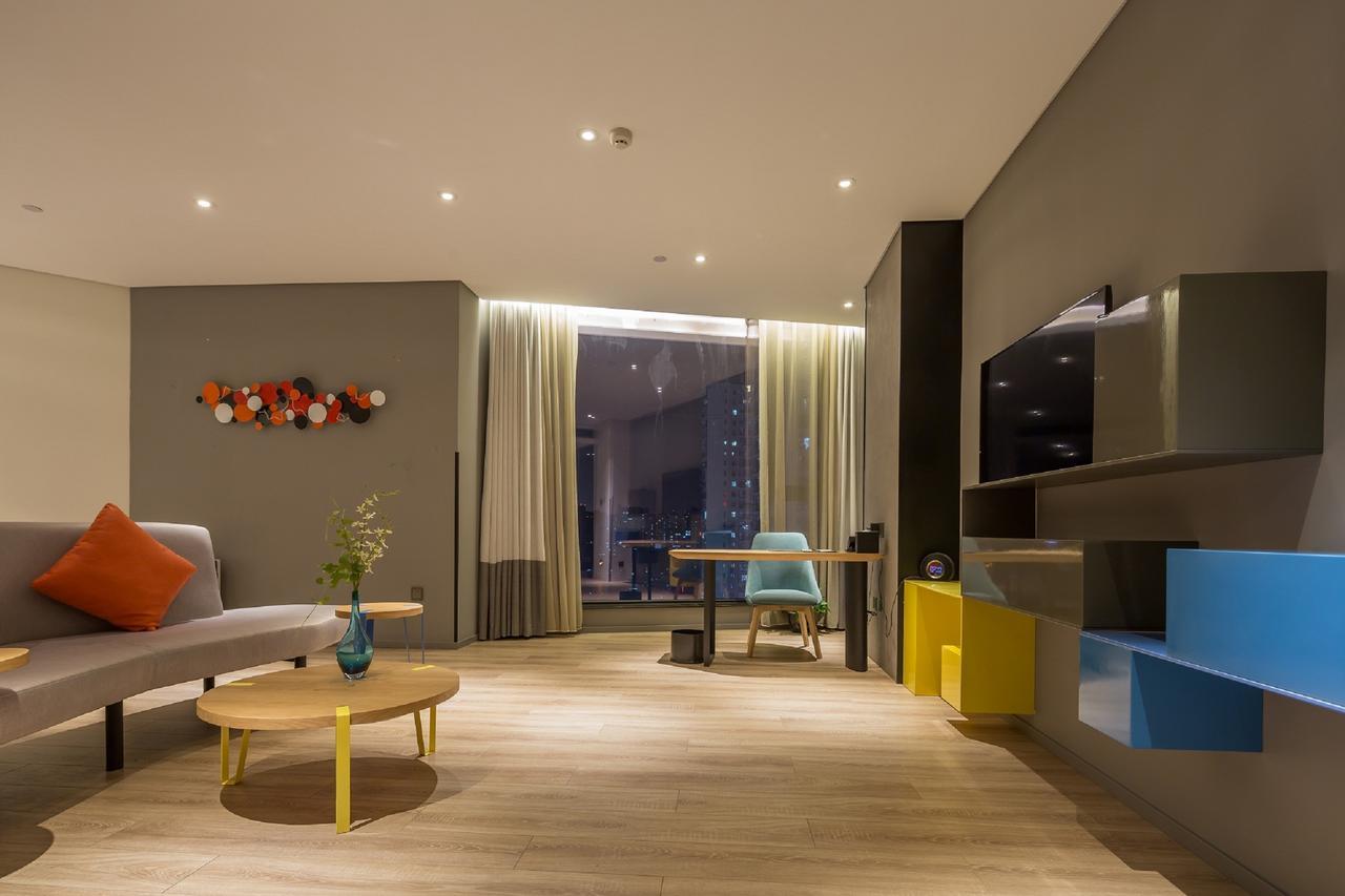 M Hotel Zhengzhou Zewnętrze zdjęcie