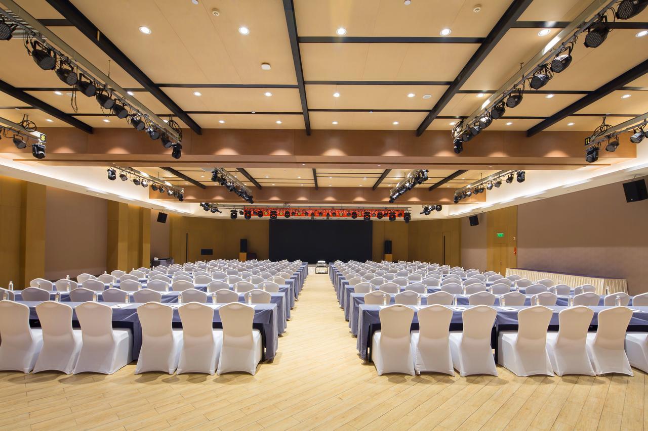 M Hotel Zhengzhou Zewnętrze zdjęcie