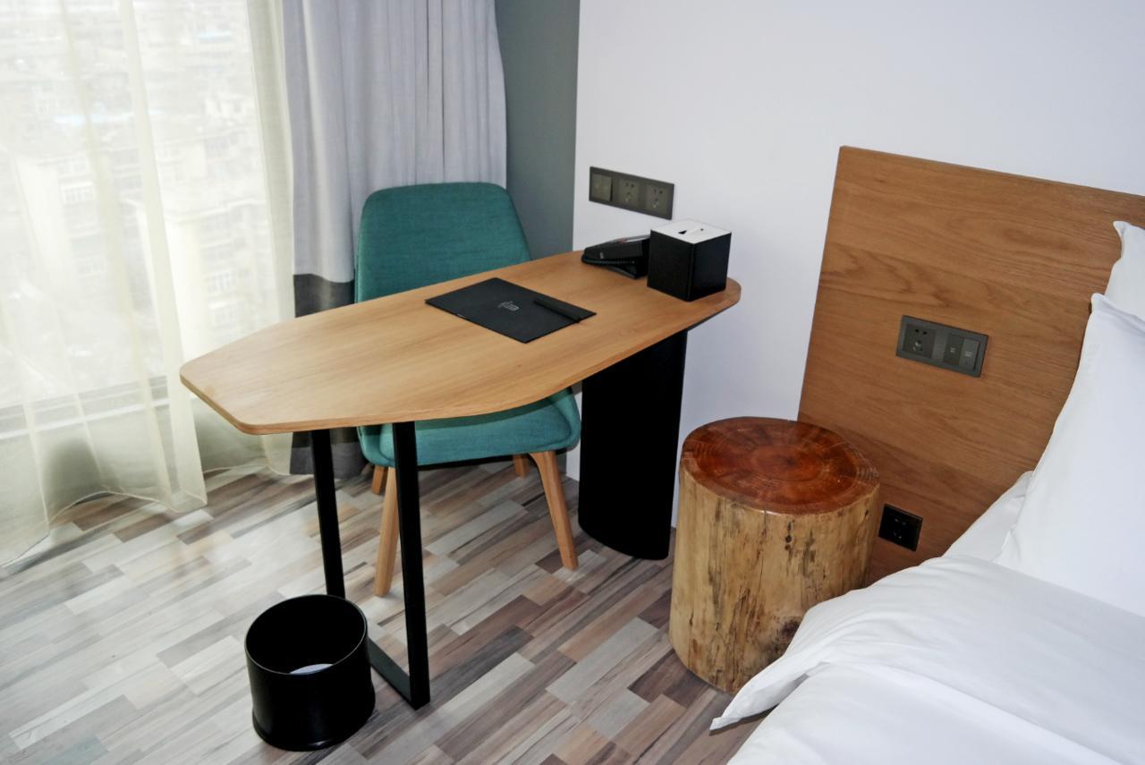 M Hotel Zhengzhou Zewnętrze zdjęcie