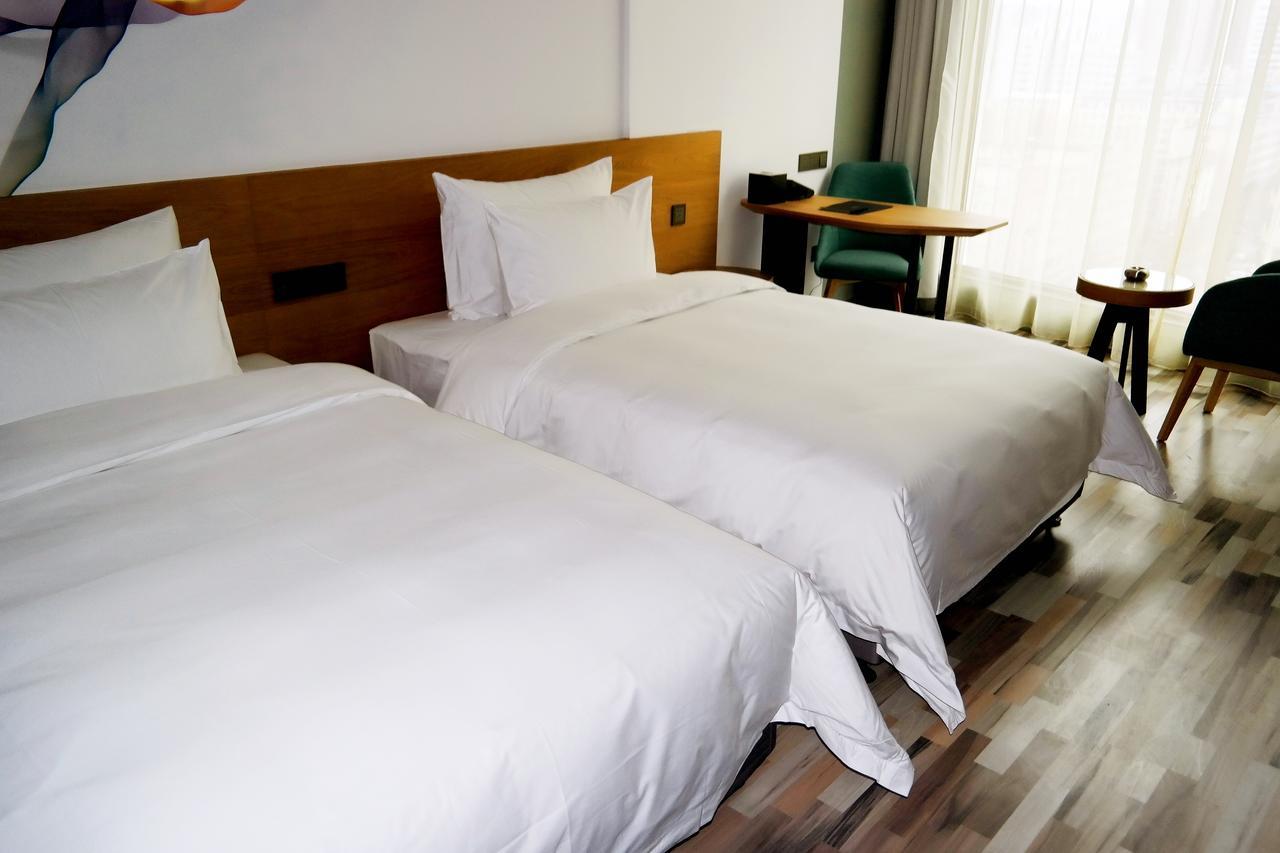 M Hotel Zhengzhou Zewnętrze zdjęcie